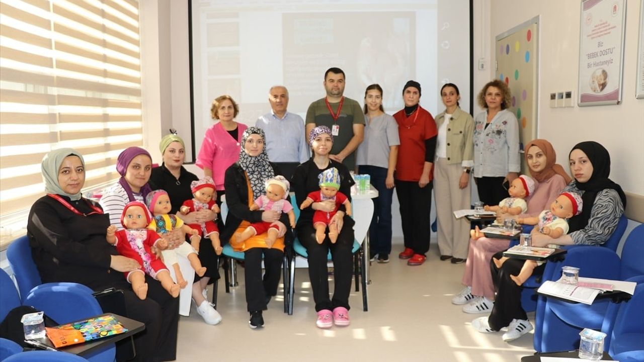 Amasya'da Gebe Okulu Anne Adaylarını Doğuma Hazırlıyor