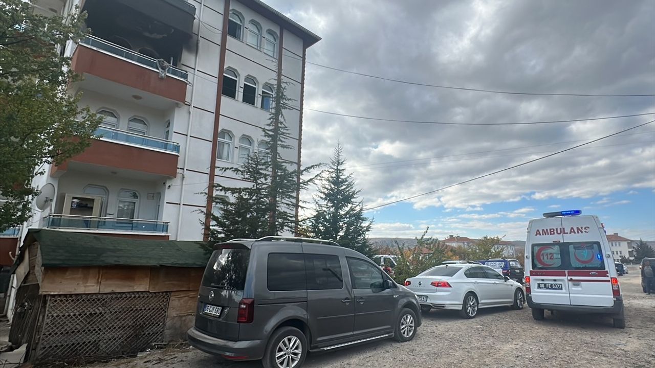 Ankara Çubuk'ta Çıkan Yangın Paniğe Neden Oldu