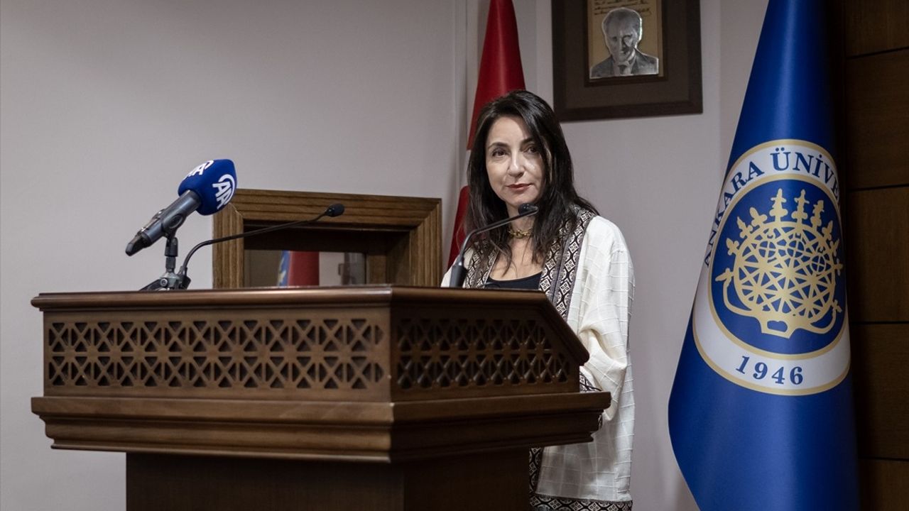 Ankara'da "Kurmacanın Yeri" Konferansı Gerçekleşti