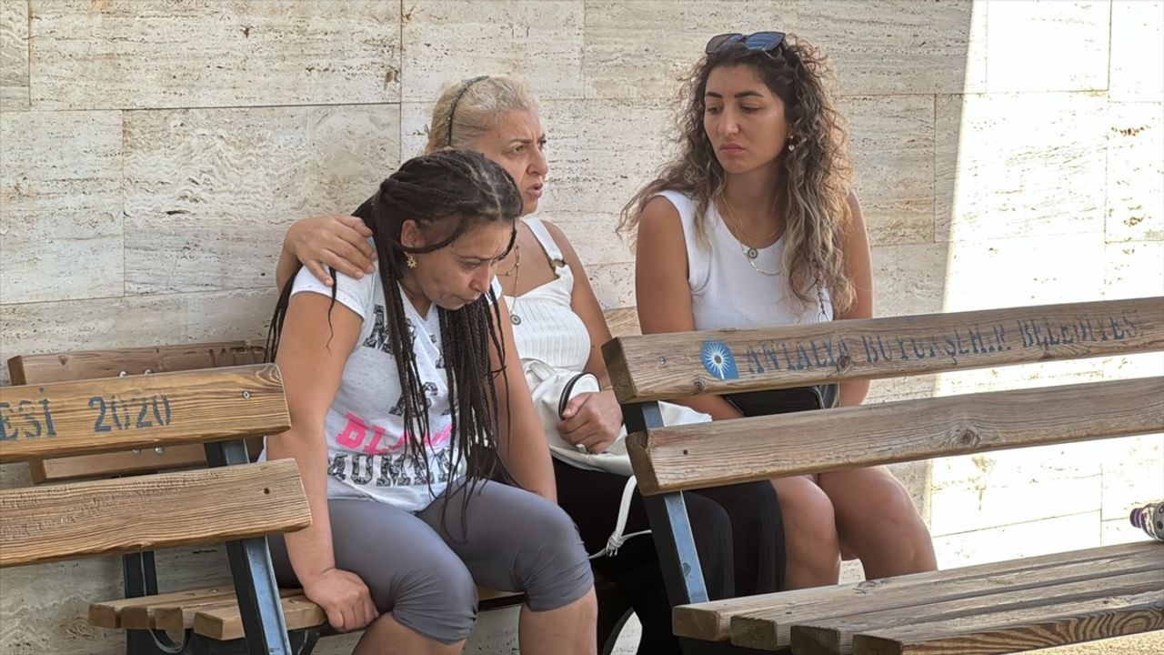 Antalya'da Silahlı Öldürme Olayı: Genç Hayatını Kaybetti