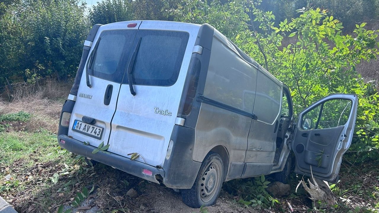 Bilecik'te Panelvan Kazası: 1 Kayıp, 1 Yaralı
