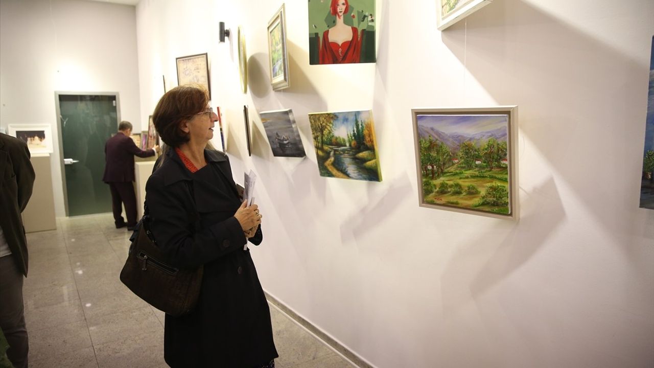 Bosna Hersek'te Cumhuriyet İçin 'Türk Sanatçıları Sergisi' Açıldı