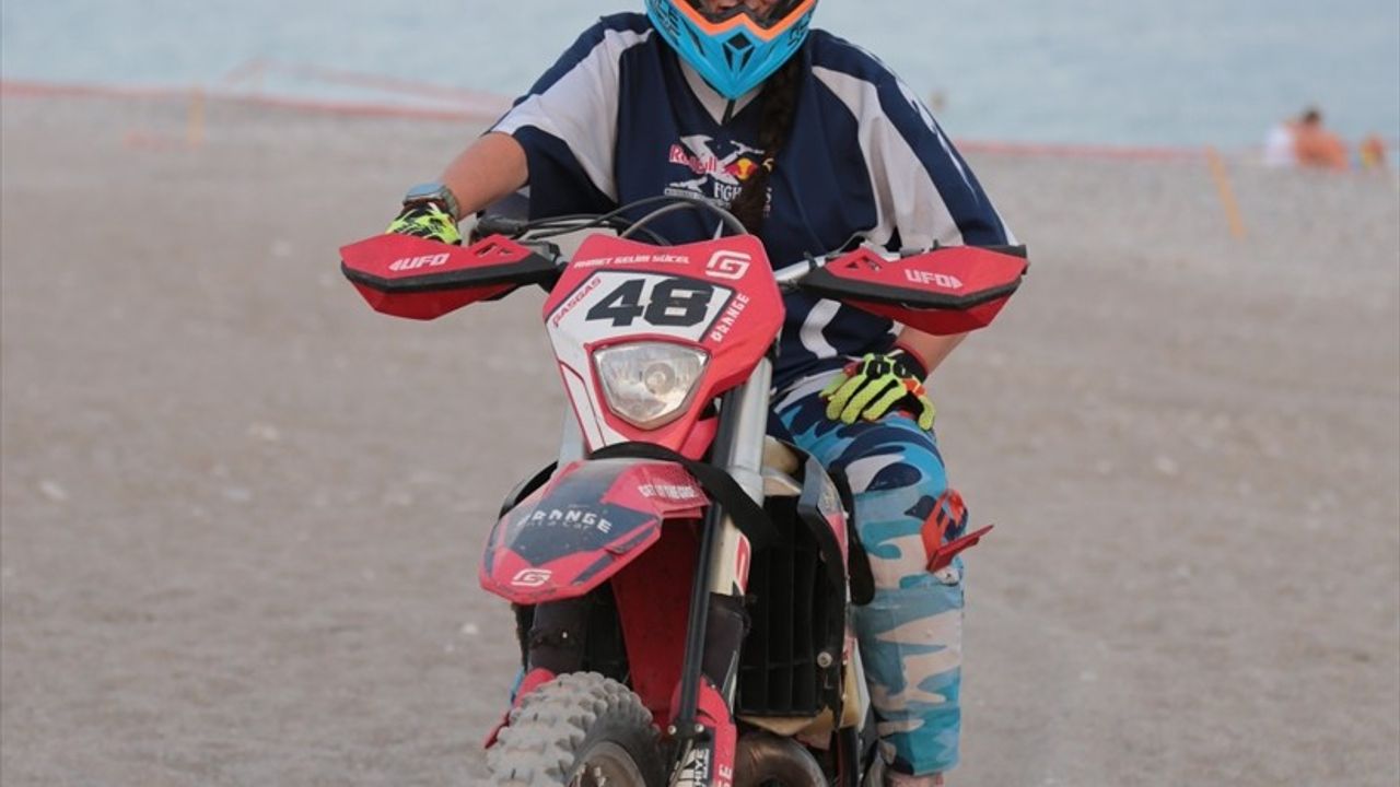 Burcu Özatamer, 2025 Dünya Enduro Şampiyonası'na Hazırlanıyor