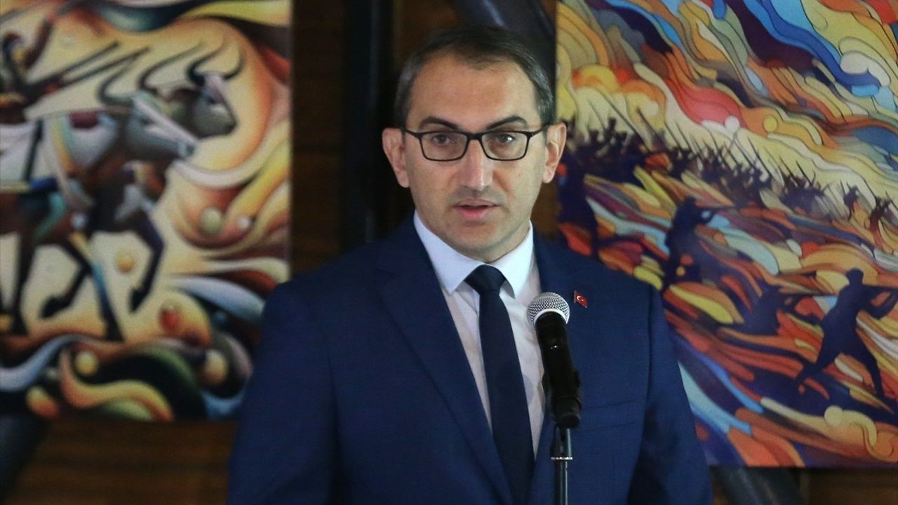 Çanakkale'de Kültürel Varlıkları Koruma Paneli Düzenlendi