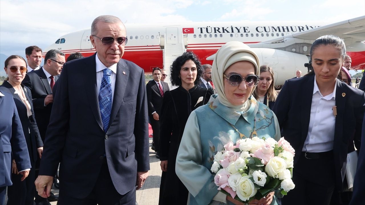 Cumhurbaşkanı Erdoğan Tiran'da Resmi Temaslarda Bulundu