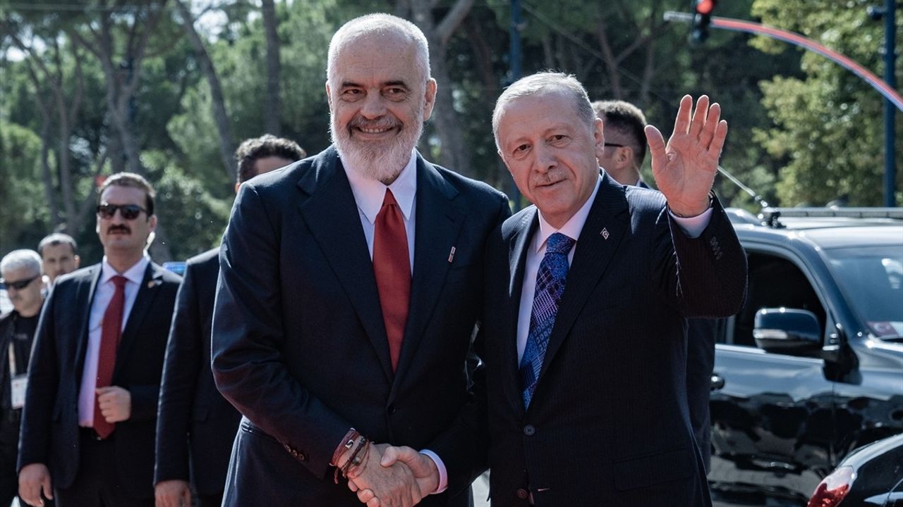 Cumhurbaşkanı Erdoğan ve Arnavutluk Başbakanı Edi Rama'nın Görüşmesi