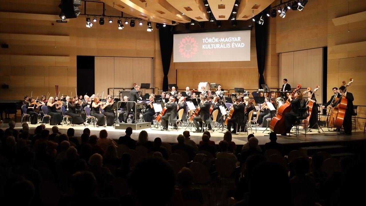 Cumhurbaşkanlığı Senfoni Orkestrası, Macaristan'da Özel Bir Konser Verdı