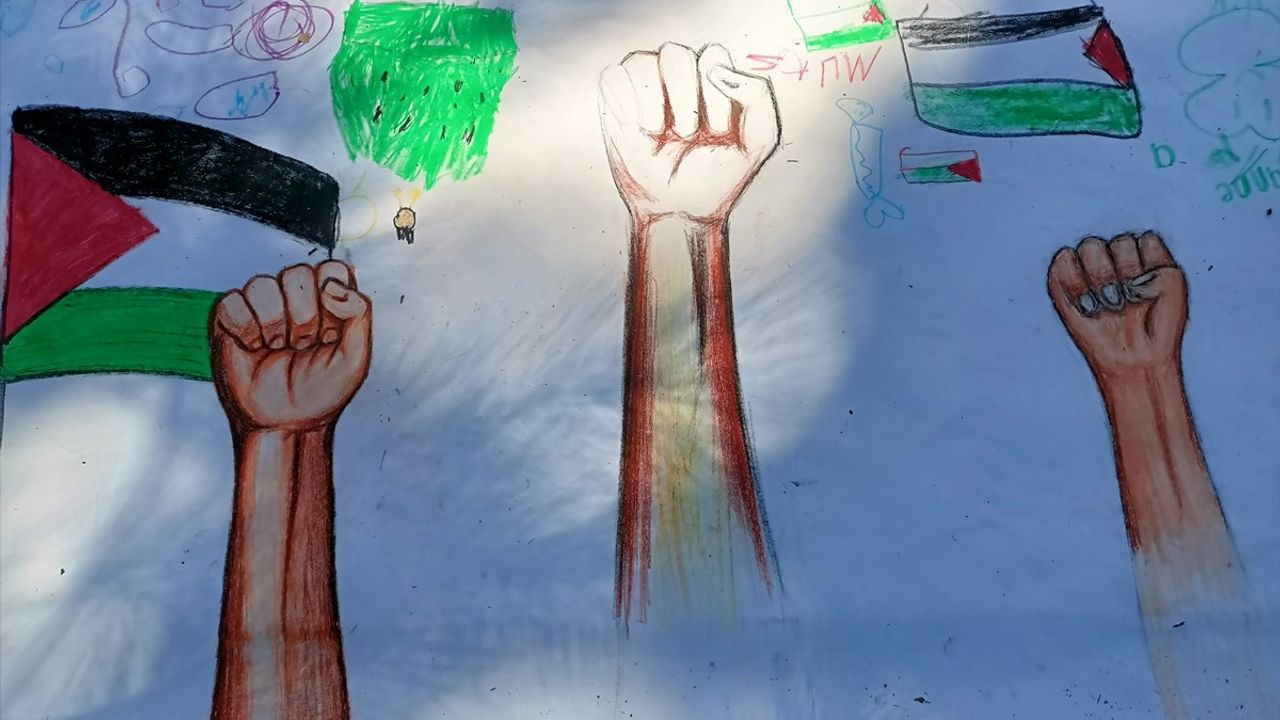 Diyarbakır, Bingöl ve Şırnak'ta Çocuklardan Filistin'e Destek
