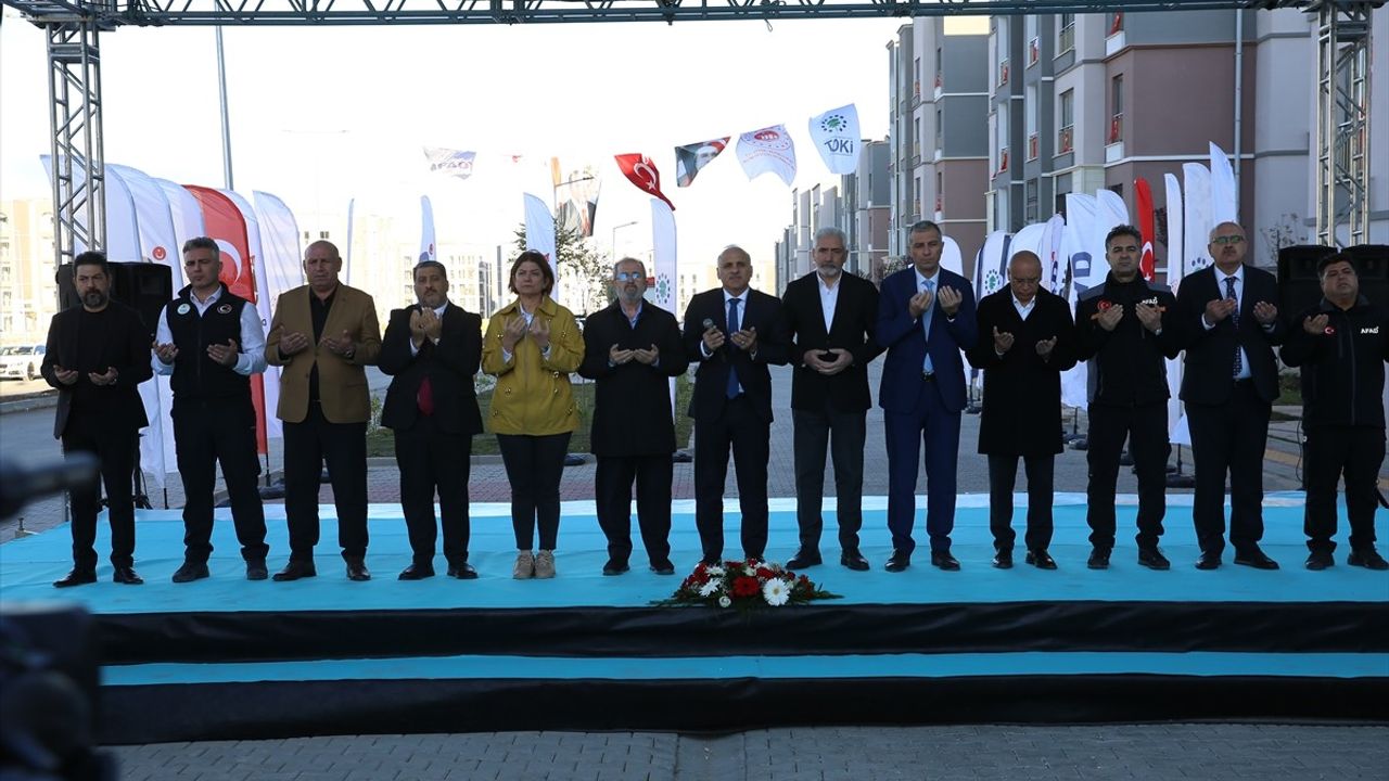 Diyarbakır'da Depremzedeler İçin Kura Çekimi Gerçekleşti