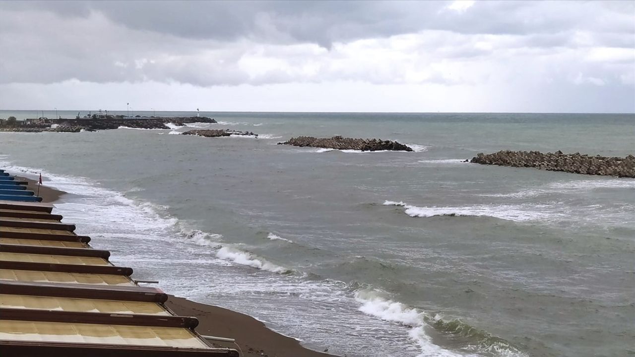 Düzce'de Sağanak ve Hortum Zarara Yol Açtı