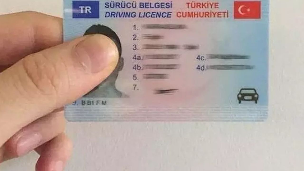 Ehliyet Yenileme Süresi Yaklaşıyor! 12 Bin TL Cezadan Kaçınmak İçin Harekete Geçin