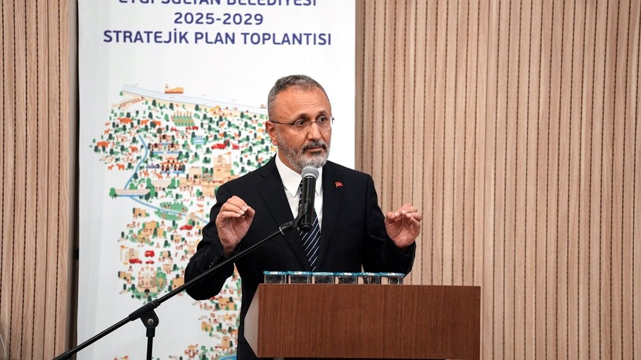 Eyüpsultan Belediyesi 2025 Yılı Bütçesi 8 Milyar Lira Olarak Onaylandı