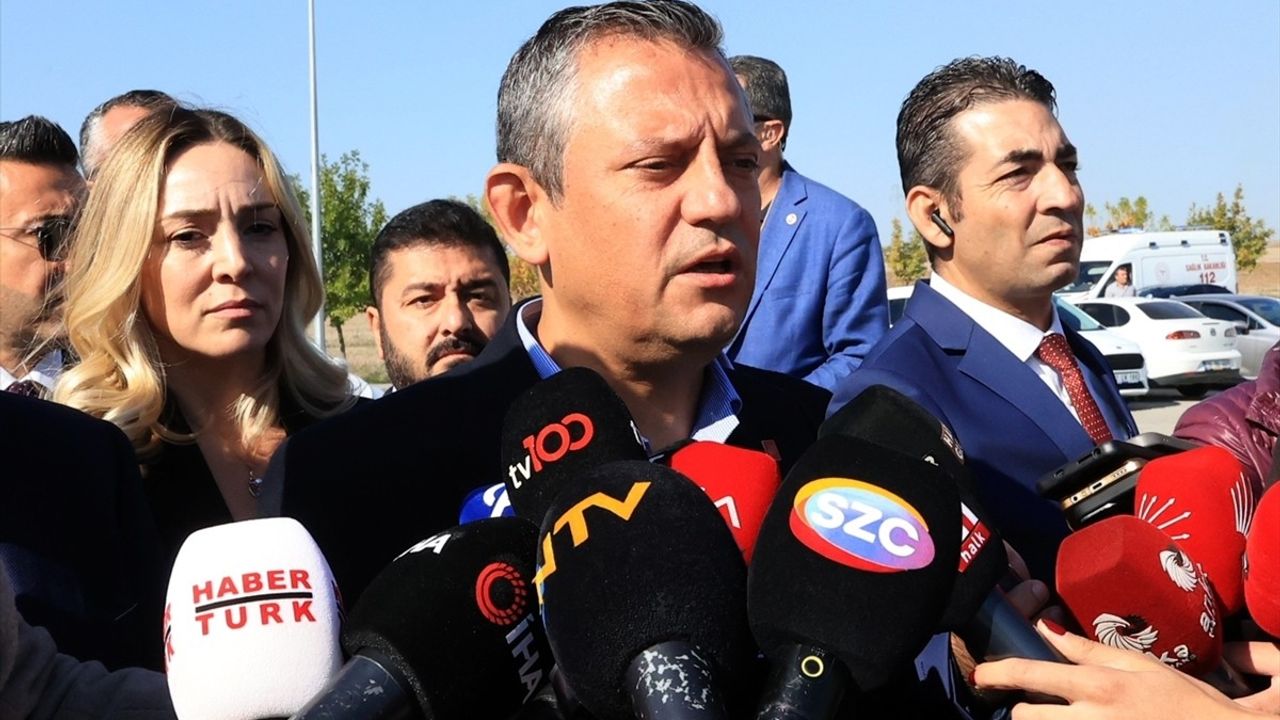 FETÖ'nün Ölümü ve Tehdit Algısı: Özgür Özel'in Açıklamaları