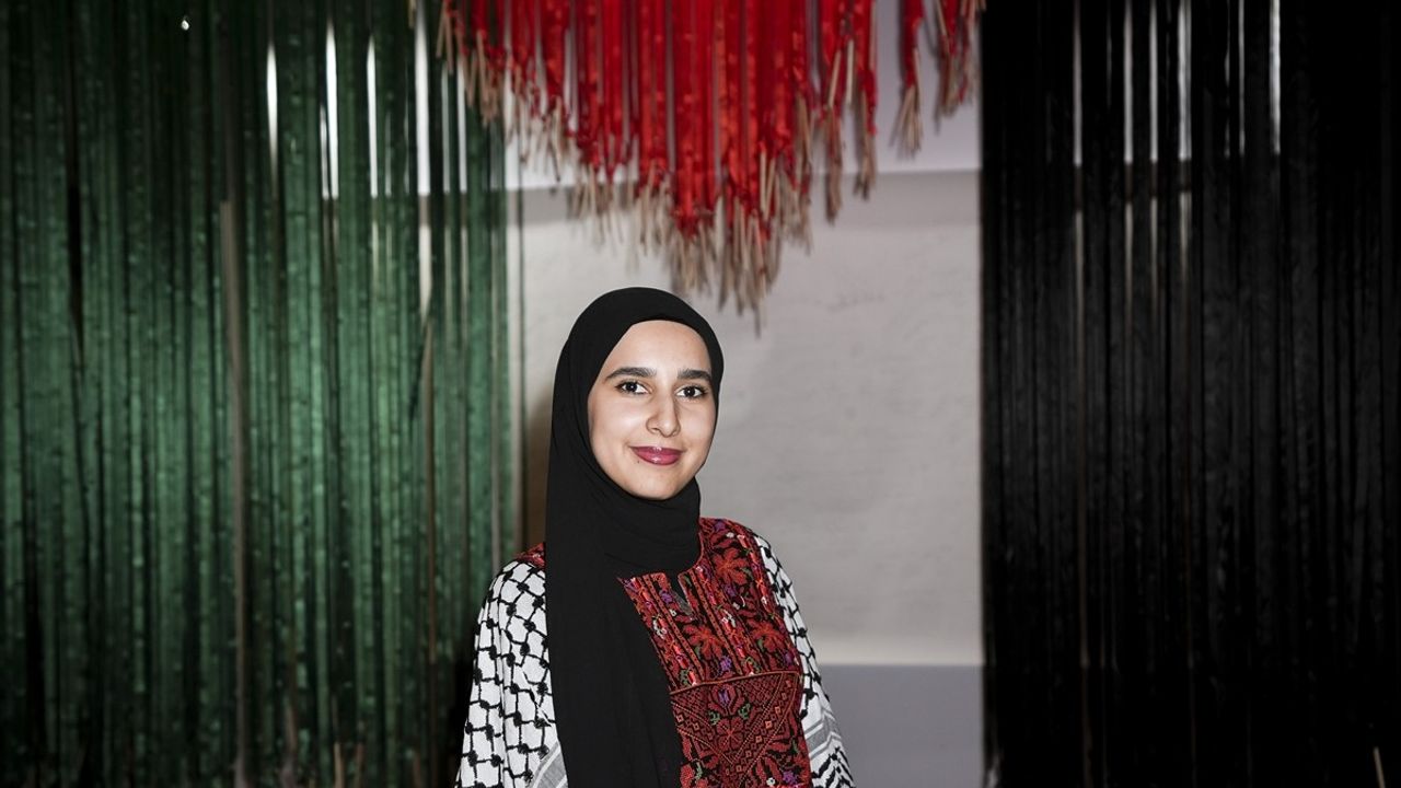 Filistinli Öğrenciler Türkiye'de Vatan Hasreti ve Gelecek Umutlarını Paylaşıyor