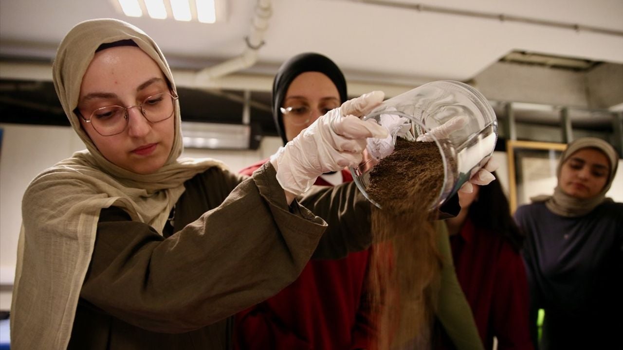 Gebze Teknik Üniversitesi Öğrencileri Organik Atıklardan Biyogaz Üretti