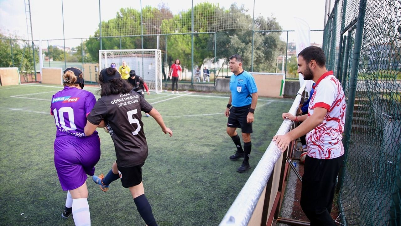 Görme Engelli Kadın Milli Futbol Takımı, Yeni Yeteneklerle Dünya Kupası'na Hazırlanıyor