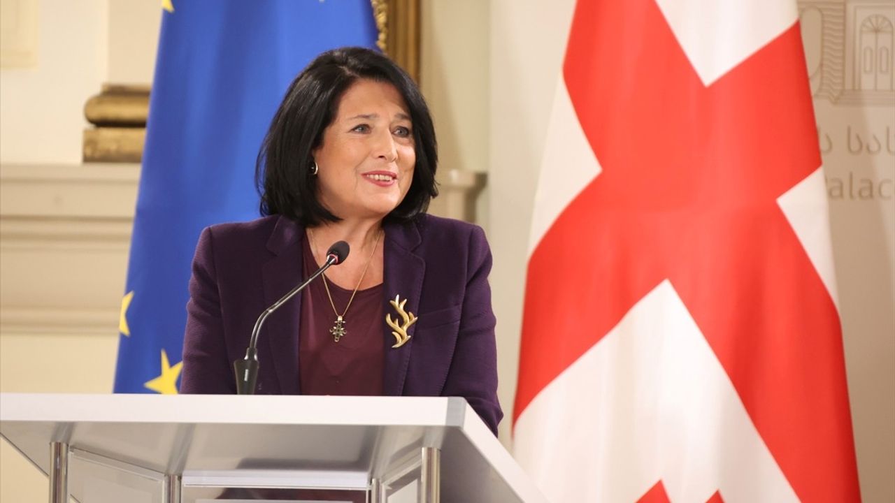 Gürcistan Cumhurbaşkanı Zurabişvili'den Avrupa Birliği Vurgusu