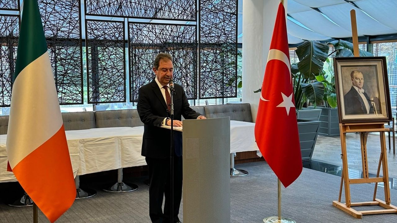 İrlanda'da Türkiye Cumhuriyeti'nin 101. Yılı Kutlaması