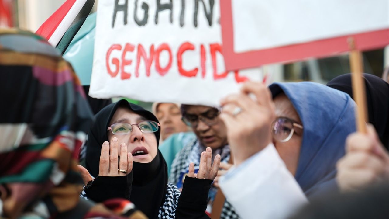 İstanbul'da Filistin'e Destek Eylemi