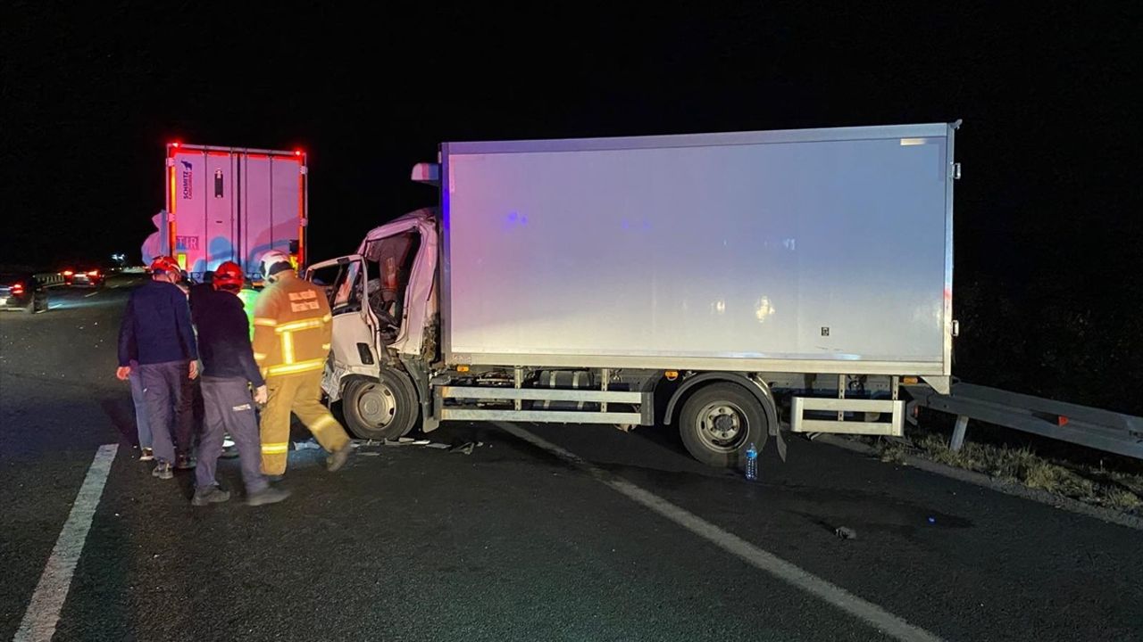 İstanbul-İzmir Otoyolunda Zincirleme Kaza: 1 Yaralı