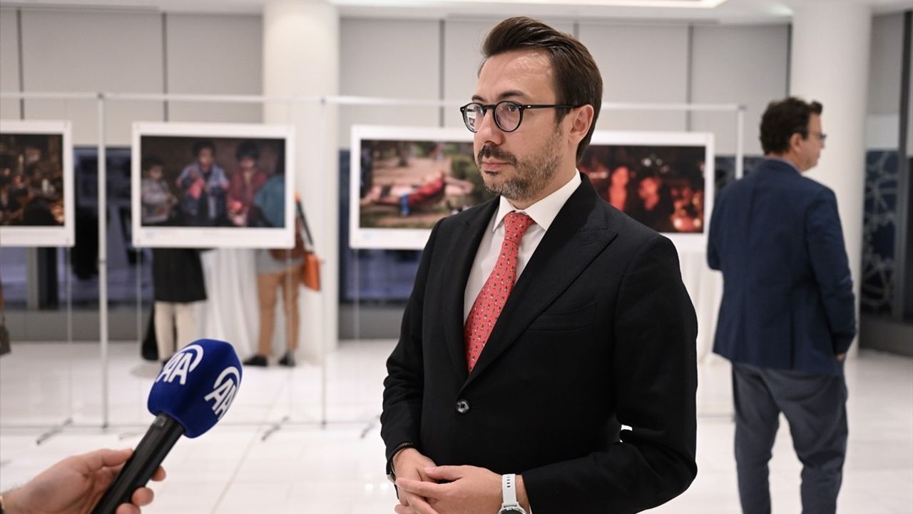 Karagöz, İstanbul Photo Awards’da Gazze’deki Olayları Ele Aldı