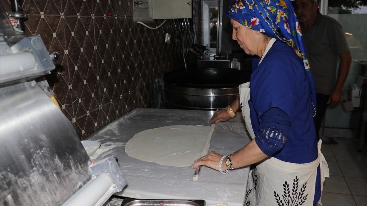 Kastamonu’da 60 Yaşında Restoran Açan Kadın Aşçı: Türkan Halaç'ın İlham Verici Hikayesi