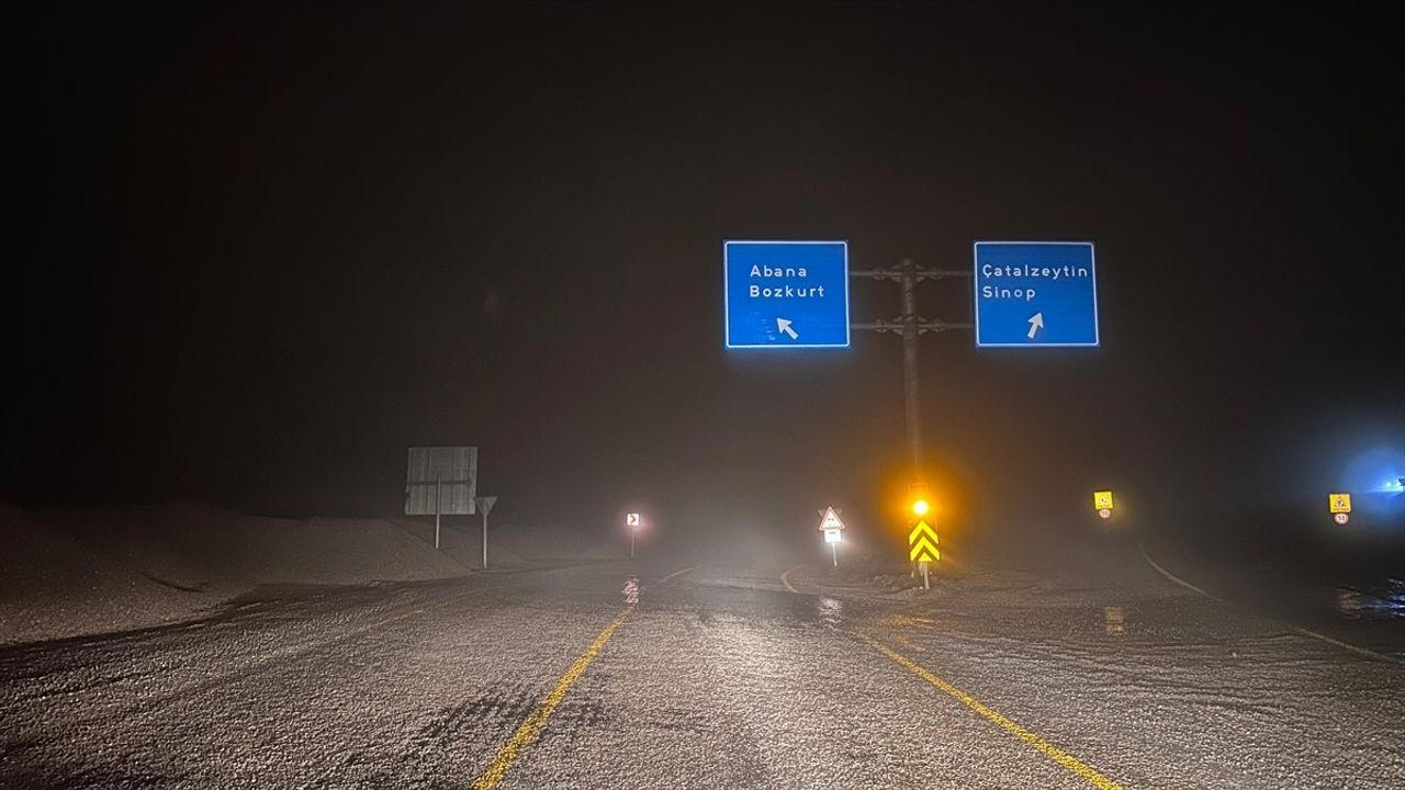 Kastamonu'nun Yüksek Kesimlerine Kar Yağdı