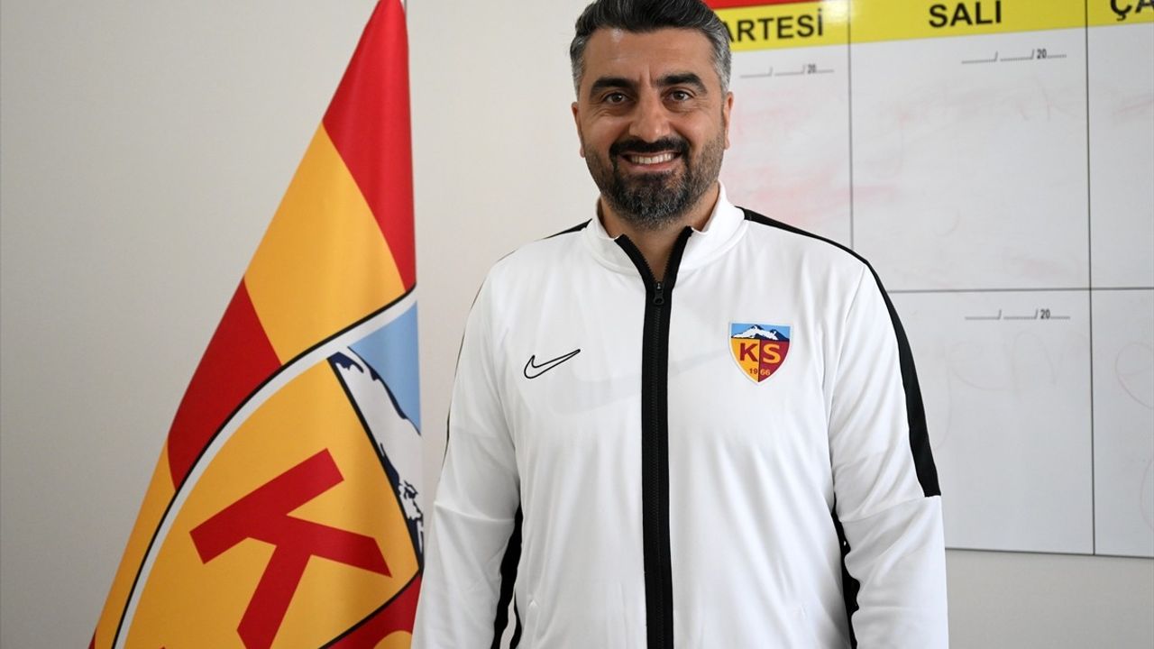 Kayserispor, Galibiyet Hasretine Son Vermek İçin Hatayspor'a Gidiyor
