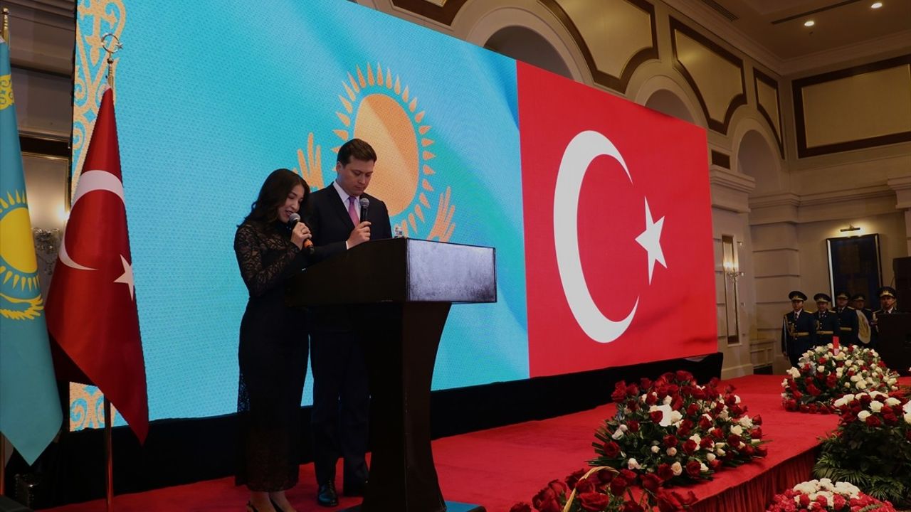 Kazakistan'da Türkiye Cumhuriyeti'nin 101. Yılı Coşkuyla Kutlandı