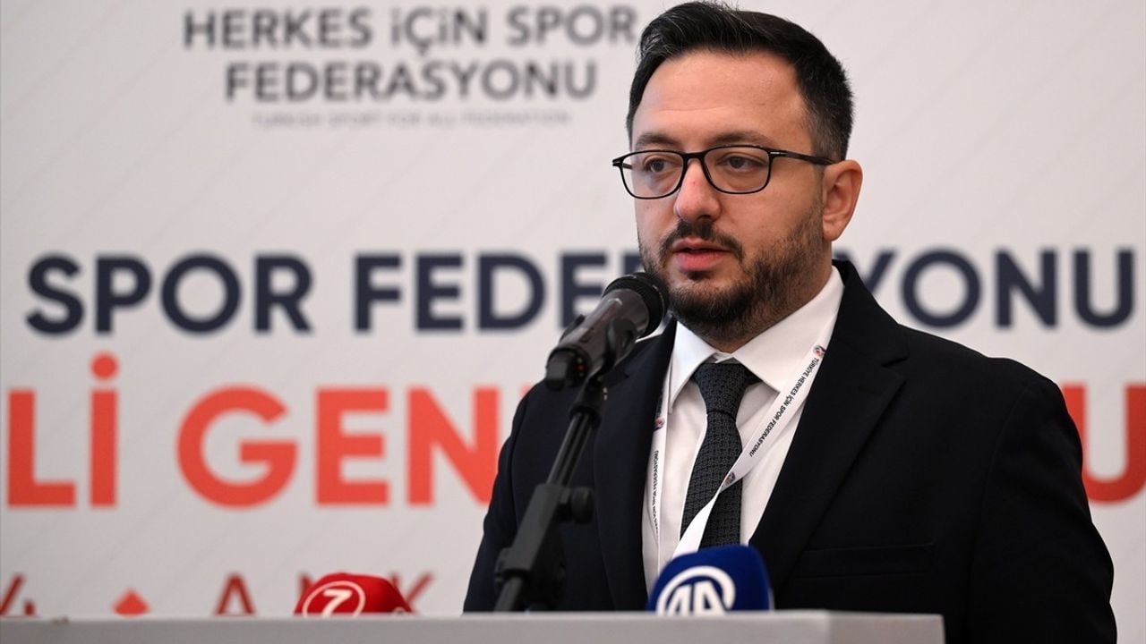 Kerim Çomoğlu, Türkiye Herkes İçin Spor Federasyonu Başkanı Seçildi