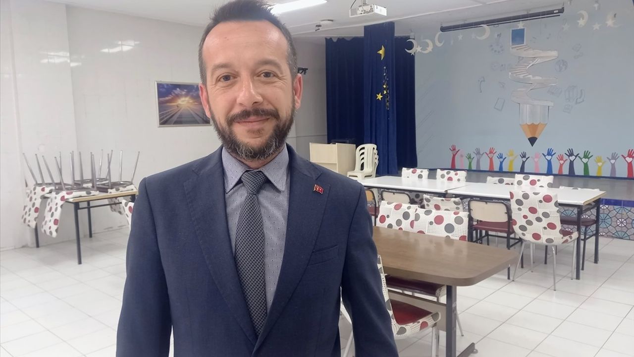 Kütahya'da Okul Müdürü Öğrencinin Hayatını Kurtardı