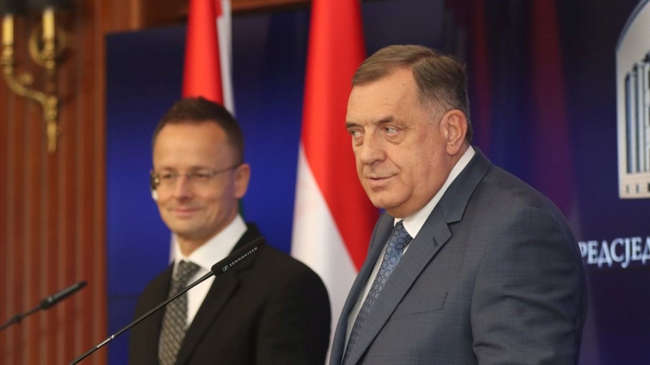 Macaristan'dan Batı Balkanlar'a Önemli Mesaj