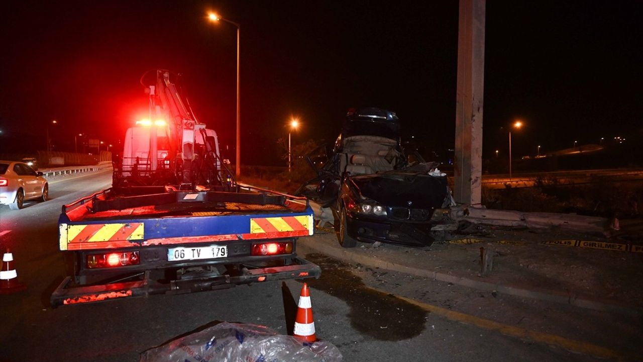 Mamak'ta Feci Kaza: 4 Kaybı Kutladı, 1 Yaralı