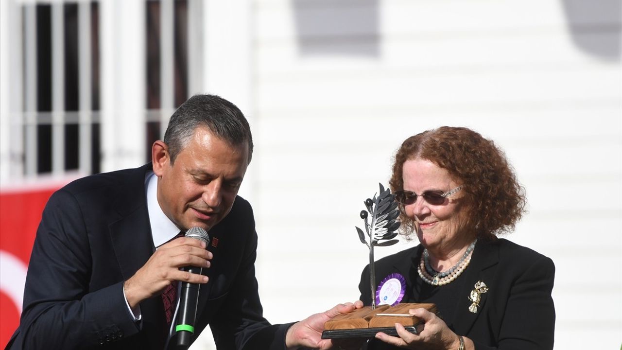 Mudanya Mütarekesi'nin 102. Yılı: CHP Lideri Özgür Özel'den Çarpıcı Açıklamalar