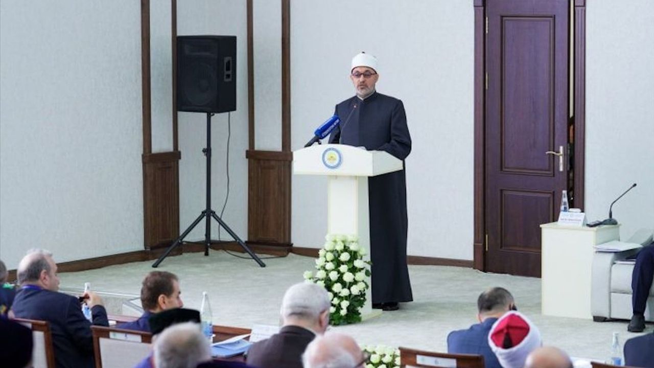 Özbekistan'da İmam Tirmizi'nin Eserleri Üzerine Uluslararası Konferans