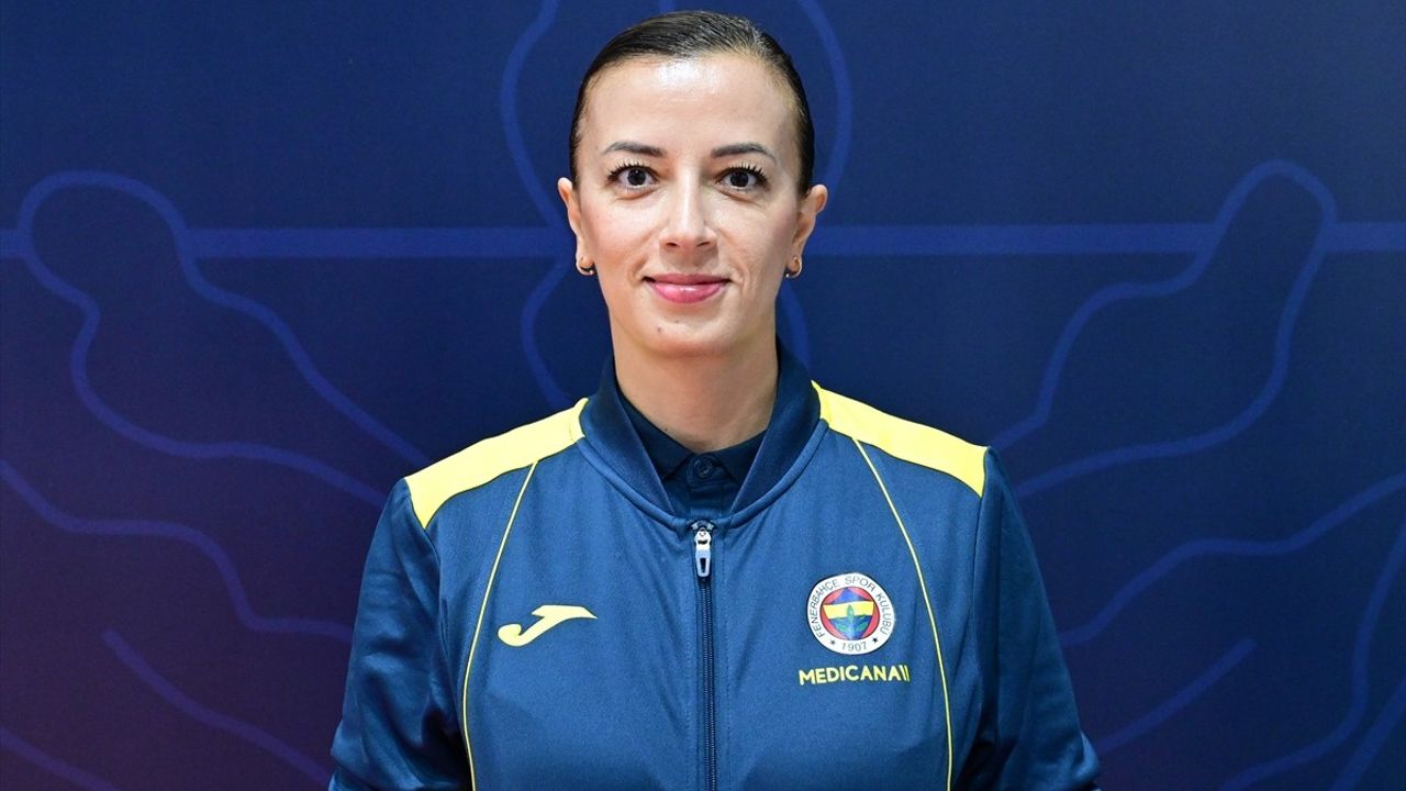 Pelin Çelik: Voleybolda Hedef Tüm Kupalar