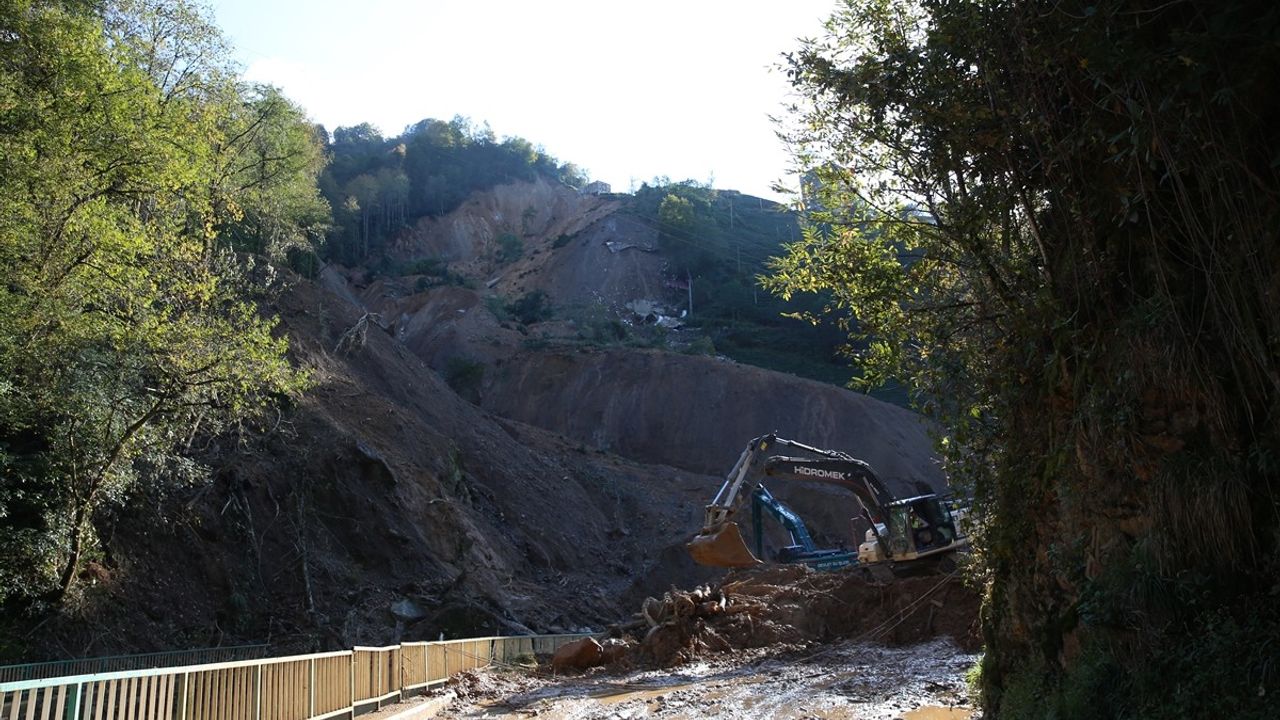 Rize'deki Heyelan Sonrası İnceleme: Anahtar Tesliminde Yeni Yaklaşım