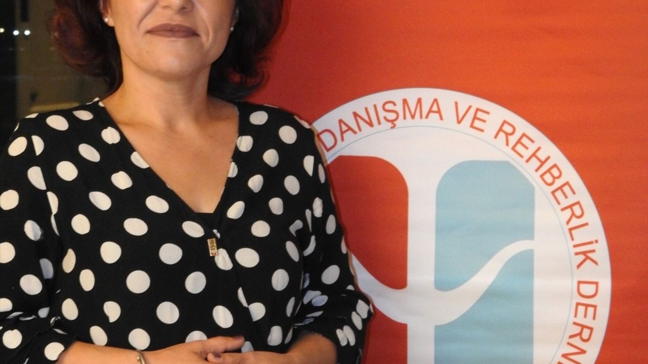 Ruh Sağlığı: Bireysel, Politika ve Toplum Arasında