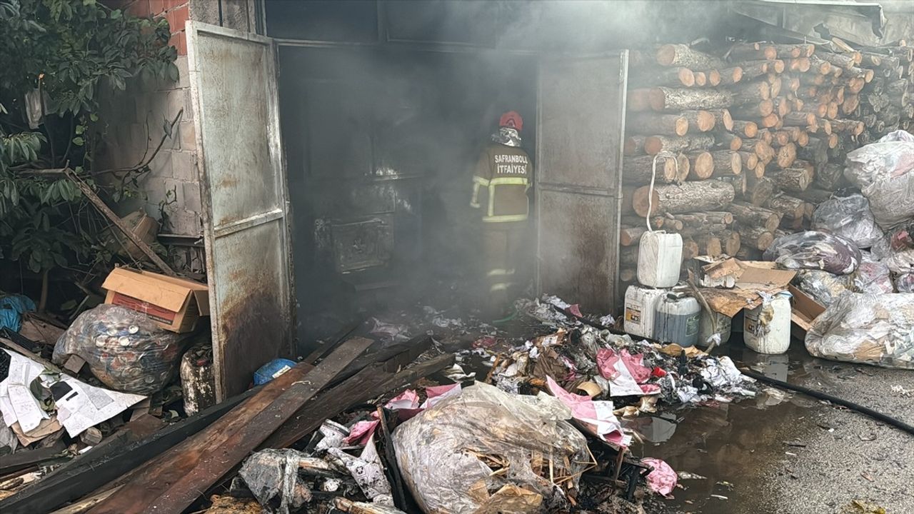 Safranbolu'da Restoran Yangını Söndürüldü