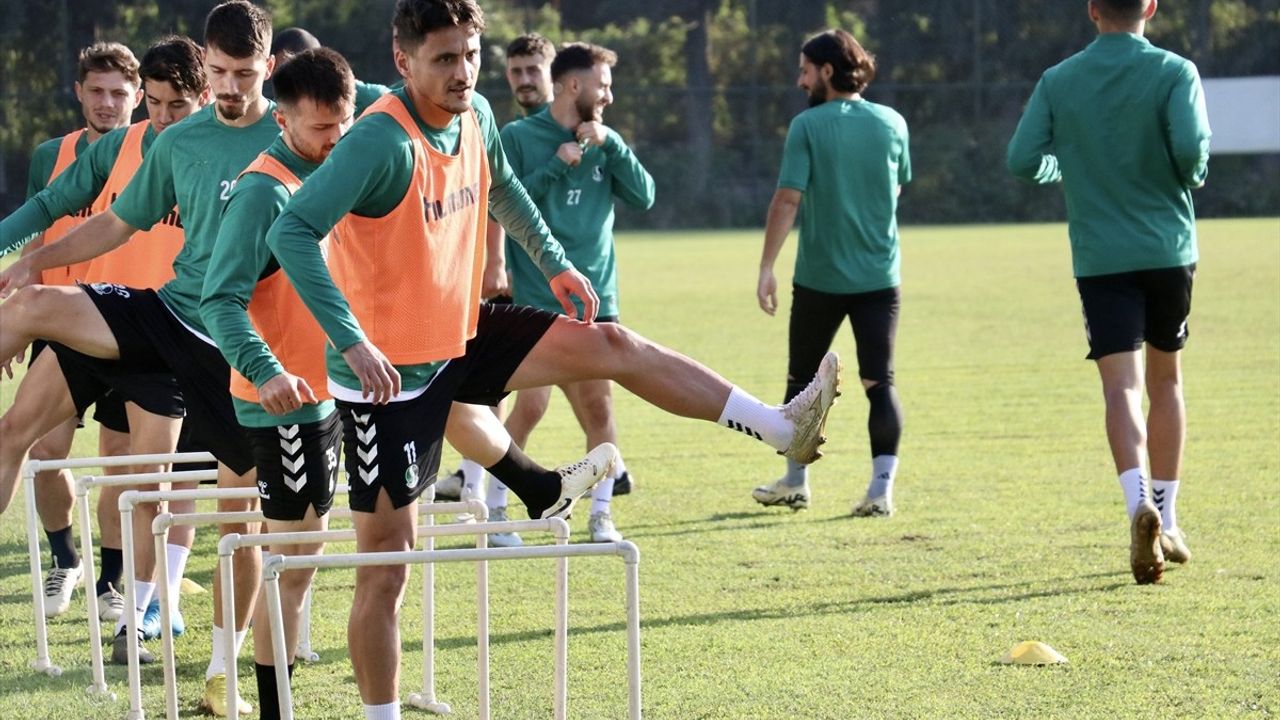 Sakaryaspor, Fatih Karagümrük Maçına Hazırlanıyor