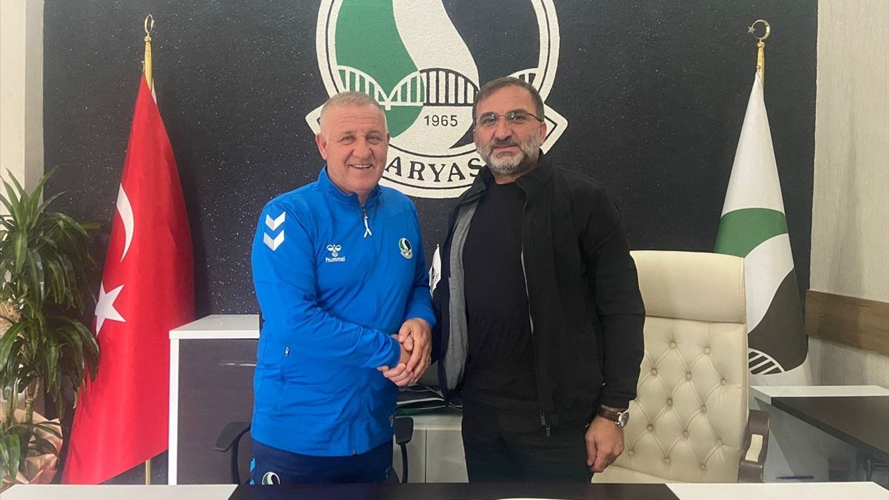 Sakaryaspor, Mesut Bakkal ile Yeni Bir Sayfa Açıyor