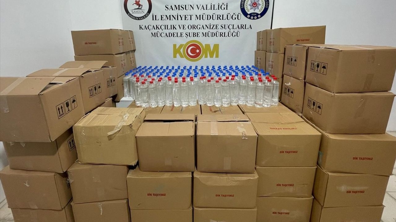 Samsun'da Kaçak Etil Alkol Operasyonu: 1200 Litre Ele Geçirildi