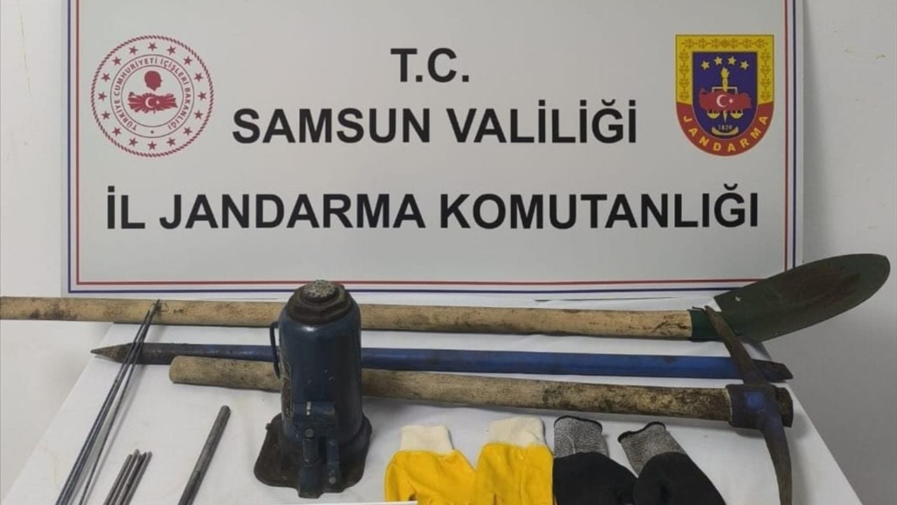 Samsun'da Kaçak Kazı Yapan İki Şahıs Suçüstü Yakalandı