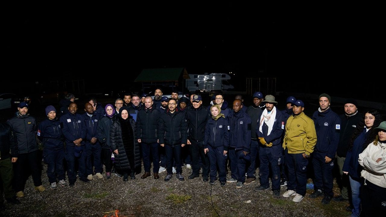 Savaş Muhabirliği Eğitimi Kapsamında Gece Kampı Ziyareti