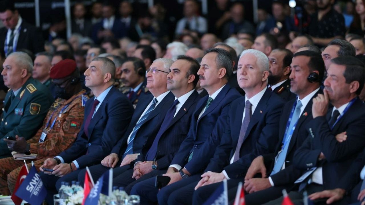 Savunma Sanayisinde Yeni Atılımlar: Mehmet Fatih Kacır'ın Açıklamaları