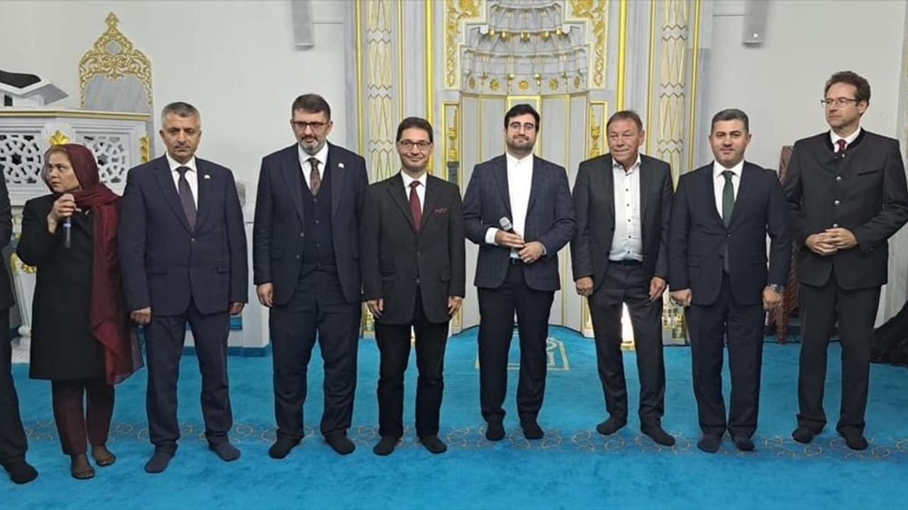 Schrobenhausen DİTİB Fatih Camisi Dualarla Açıldı