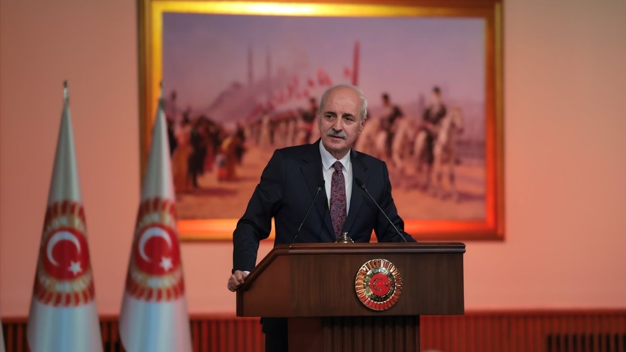 TBMM Başkanı Kurtulmuş'tan Eğitime Değer Vurgusu: Üniversitelerin Rolü ve Sorumlulukları