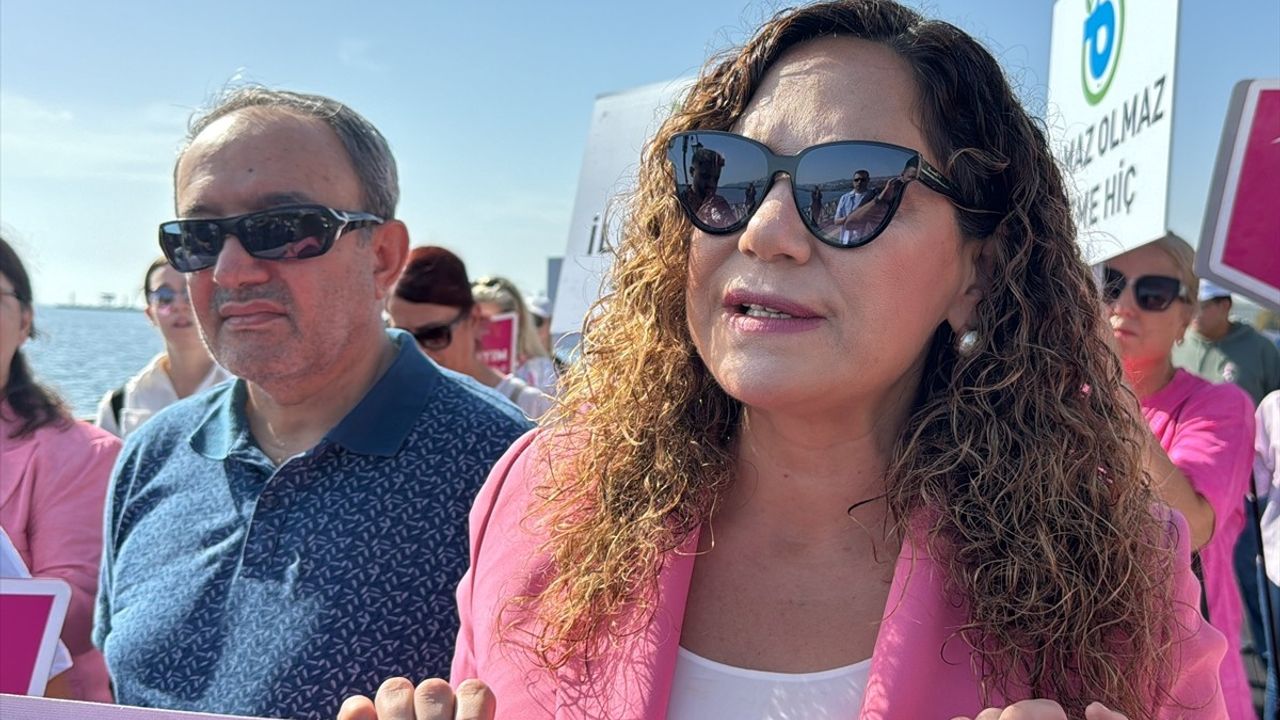 Tekirdağ'da Motosikletli Kadınlardan Pembe Festival ile Meme Kanserine Farkındalık