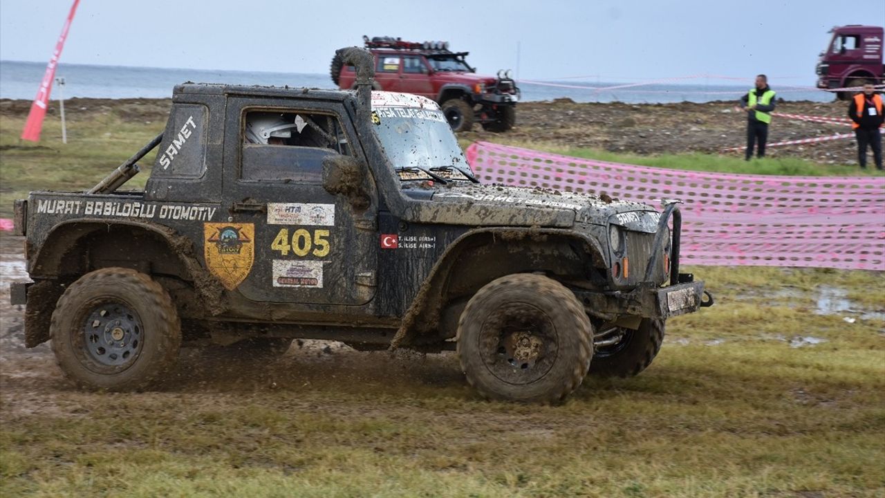 Trabzon'da Türkiye Off-Road Şampiyonası Rüzgar Gibi Geçti