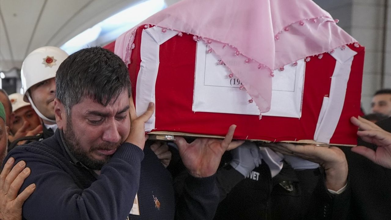 TUSAŞ Şehitleri Uğurlandı: Cenaze Törenine Kalabalık Katılım